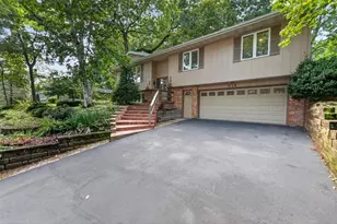 514 Valley Rd, Madison, WI 53714 - Photo 2