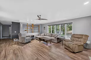 514 Valley Rd, Madison, WI 53714 - Photo 6