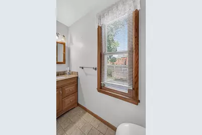 954 Bluff Street, Beloit, WI 53511 - Photo 26