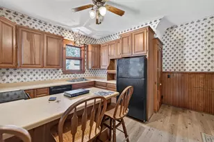 954 Bluff St, Beloit, WI 53511 - Photo 22