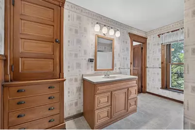 954 Bluff Street, Beloit, WI 53511 - Photo 42