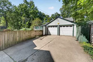 954 Bluff St, Beloit, WI 53511 - Photo 52