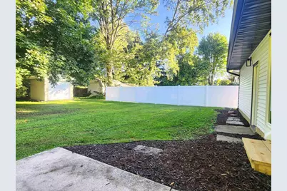 430 Woodview Drive, Sun Prairie, WI 53590 - Photo 14