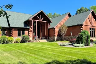 N7743 Half Moon Bay Dr, New Lisbon, WI 53950 - Photo 4