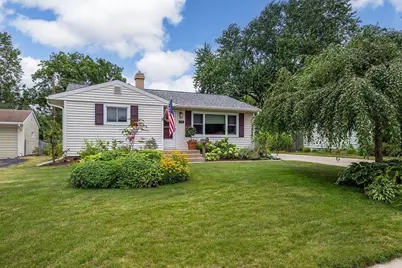 306 Garnet Lane, Madison, WI 53714 - Photo 2