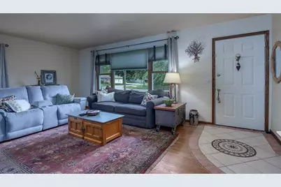 306 Garnet Lane, Madison, WI 53714 - Photo 6