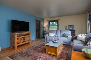 306 Garnet Ln, Madison, WI 53714 - Photo 8