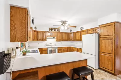 W7096 N Oak Ridge Court, Poynette, WI 53955 - Photo 14