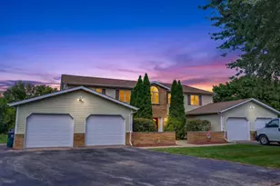18 N Bartelt Ct, Madison, WI 53704 - Photo 40