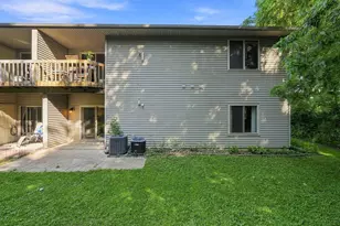 1339 Carpenter St, Madison, WI 53704 - Photo 38