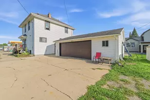 10 N Watertown St, Waupun, WI 53963 - Photo 18