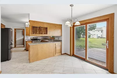 W169N10806 Redwood Lane, Germantown, WI 53022 - Photo 12