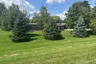 N8919 County Rd FW, Randolph, WI 53956 - Photo 2