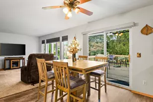 312 Tanglewood Ct, Cottage Grove, WI 53527 - Photo 20
