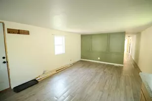 W5631 State Road, La Crosse, WI 54601 - Photo 6