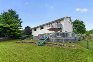 423 Sunset Dr, Poynette, WI 53955 - Photo 36