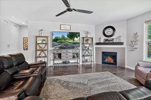3083 Barrington Hills Ct, Fitchburg, WI 53711 - Photo 48