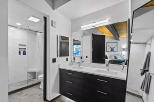 211 S Henry St, Madison, WI 53703 - Photo 24