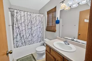 3413 Dorchester Way, Madison, WI 53719 - Photo 18
