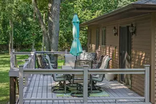 517 Schwantz Rd, Pardeeville, WI 53954 - Photo 6