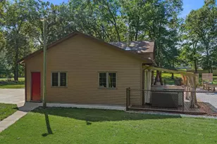 517 Schwantz Rd, Pardeeville, WI 53954 - Photo 16