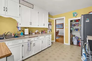 707 St Wenceslaus St, Ripon, WI 54971 - Photo 2