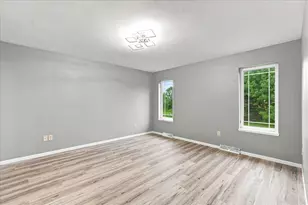 844 Dunn Ave, Oregon, WI 53575 - Photo 10