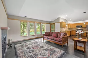 W2805 Pine Ridge Ct, Exeter, WI 53508 - Photo 8