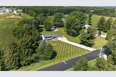 3425 Meadow Road, Verona, WI 53593 - Photo 12