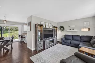 3425 Meadow Rd, Verona, WI 53593 - Photo 16