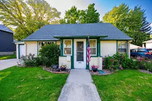 513 N High St, Fort Atkinson, WI 53538 - Photo 2