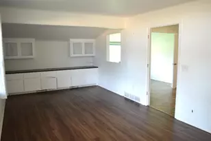 709 Mark Dr, Verona, WI 53593 - Photo 6