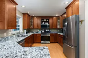 1417 Ridgeview Dr, Reedsburg, WI 53959 - Photo 4
