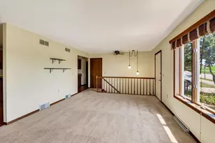 6112 Woodland Dr, Waunakee, WI 53597 - Photo 4