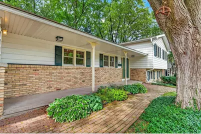 310 Cheyenne Trail, Madison, WI 53705 - Photo 2