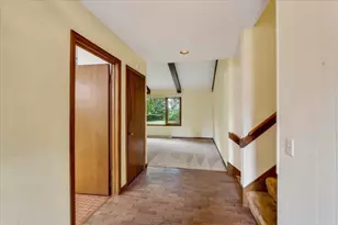 310 Cheyenne Trail, Madison, WI 53705 - Photo 6