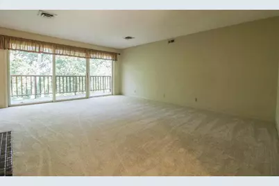 711 Oak Hill Lane, Fort Atkinson, WI 53538 - Photo 2