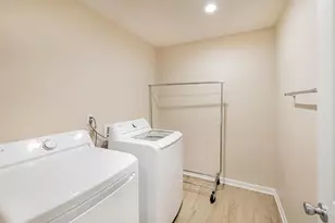 3687 Cardinal Dr, Beloit, WI 53511 - Photo 14