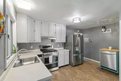 529 W Cook Street, Portage, WI 53901 - Photo 4