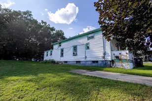 1542 6th St, Beloit, WI 53511 - Photo 4