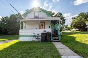 1542 6th St, Beloit, WI 53511 - Photo 6