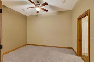 9001 Hawks Reserve Ln, Verona, WI 53593 - Photo 24