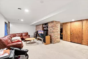6402 Inner Dr, Madison, WI 53705 - Photo 26