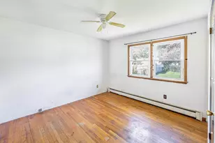 2426 Butlin Dr, Beloit, WI 53511 - Photo 18