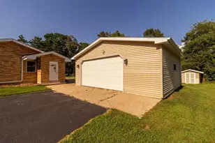 3037-3039 S Afton Rd, Beloit, WI 53511 - Photo 16