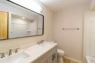 3037-3039 S Afton Rd, Beloit, WI 53511 - Photo 10