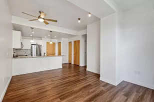309 W Washington Ave, Madison, WI 53703 - Photo 10