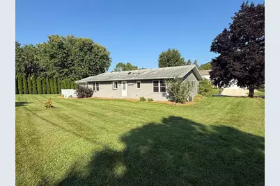 5556 Rainbow Road, Waunakee, WI 53597 - Photo 2