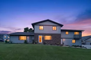 1909 Fox Run, Mount Horeb, WI 53572 - Photo 2