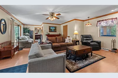 1711 19th Drive, Arkdale, WI 54613 - Photo 4
